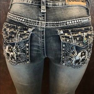 Lat pair sz 11 Platinum Plush jeans,boot cut, embroidered pocket's rhinestones